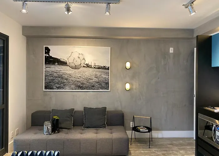 Apartamento Moderno Em Predio Com Concierge